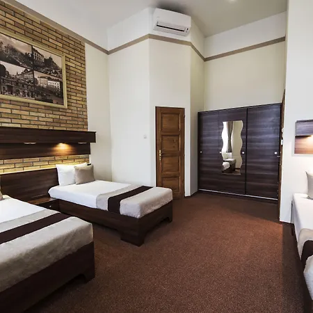 苏斯44号酒店 3*