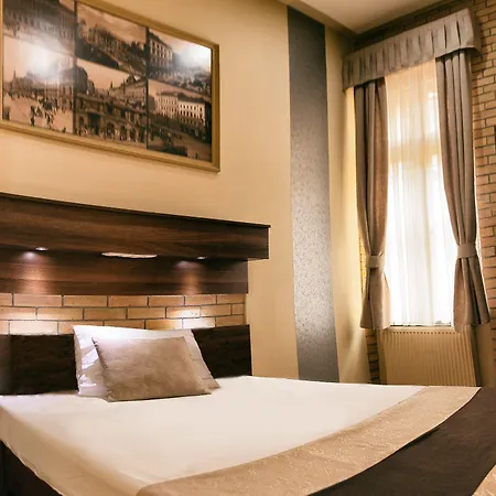 苏斯44号酒店 3* 布达佩斯